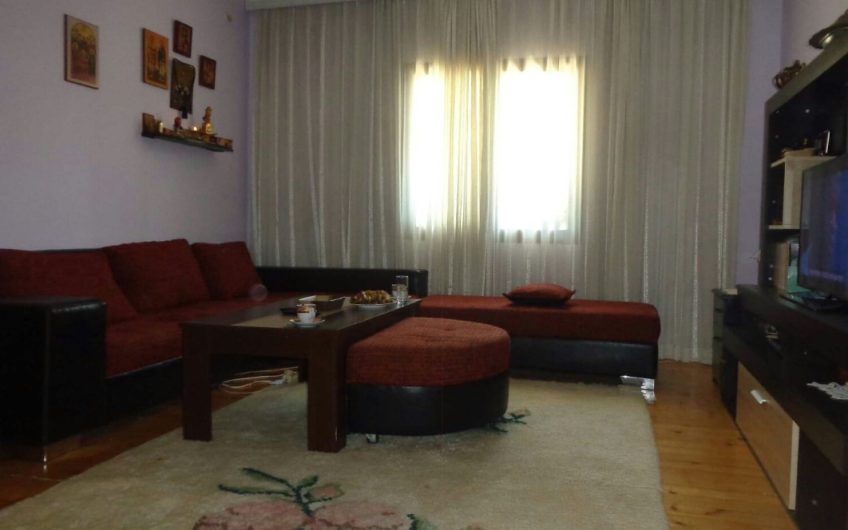 Modest house in Sutomore, 72 m²