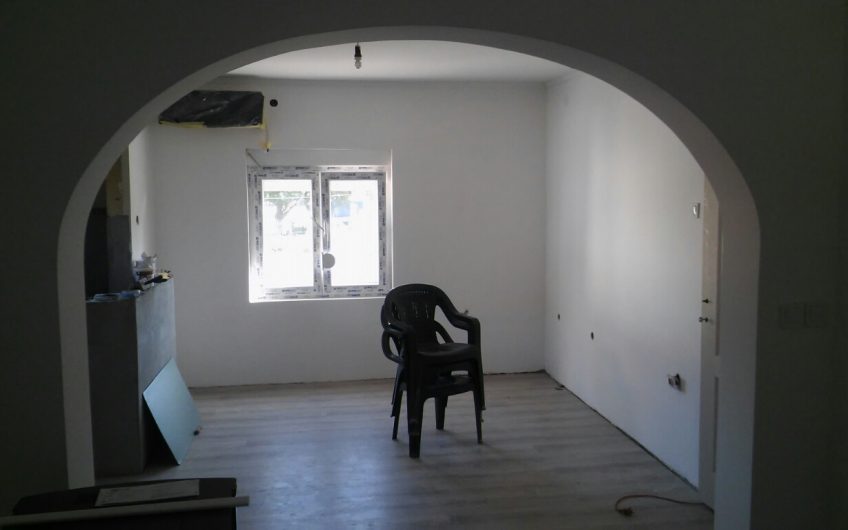 House in the center of Cetinje, 90 m²