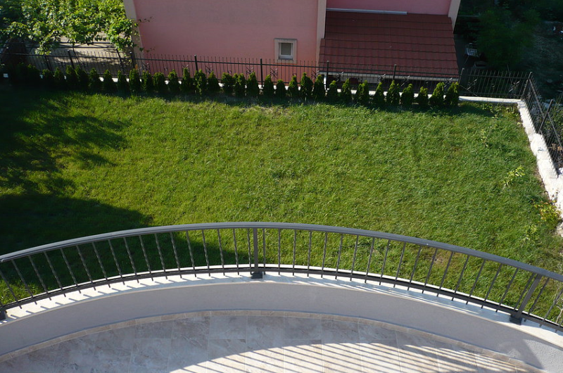 Luxury three-level villa with seaview in Bar, 320 m²