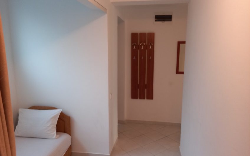 Two-bedroom apartment in Rafailovići, 70 m²