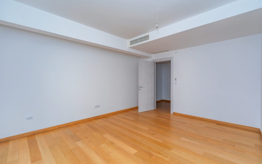 New large two-bedroom appartment near sea in Rafailovići, 165 m²