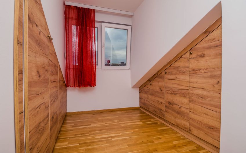 Exclusive new two-level duplex appartment in Pobrežje, 136 m²