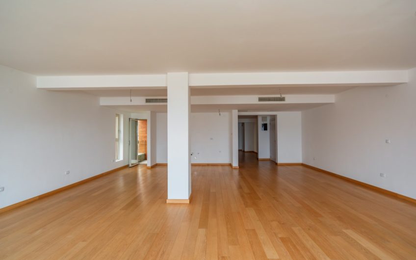 New large two-bedroom appartment near sea in Rafailovići, 165 m²