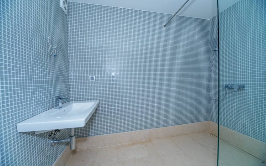 New large two-bedroom appartment near sea in Rafailovići, 165 m²