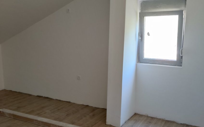 New one-room appartment with seaview in Pržno, 40 m²