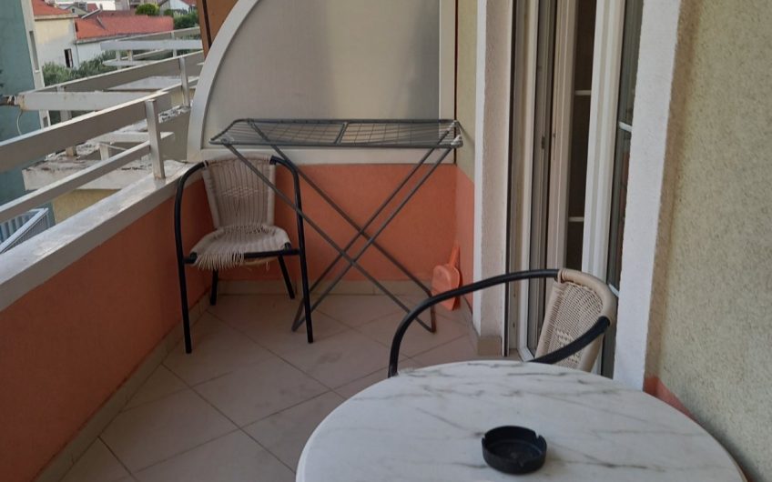 Two-bedroom apartment in Rafailovići, 70 m²