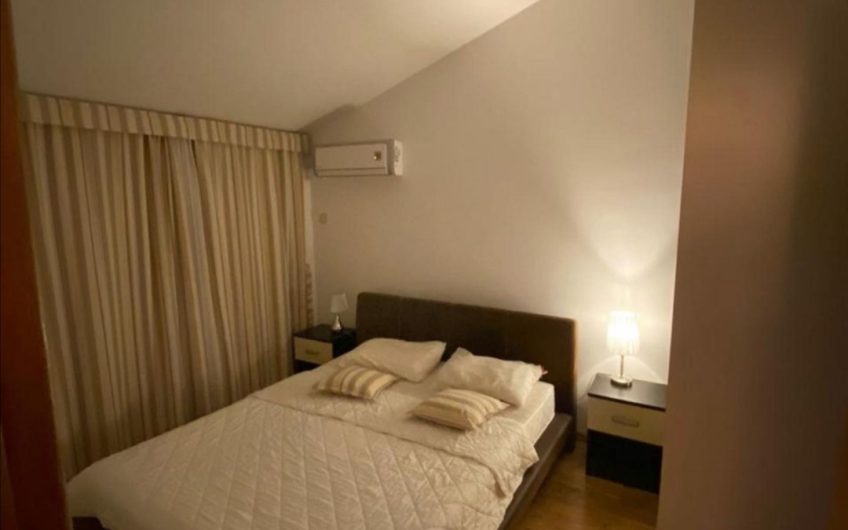 Two-bedroom apartment with pool near beach in Pržno, 62 m²
