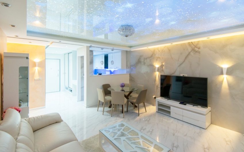 Luxury two-bedroom apartment near sea in Rafailovići, 85 m²