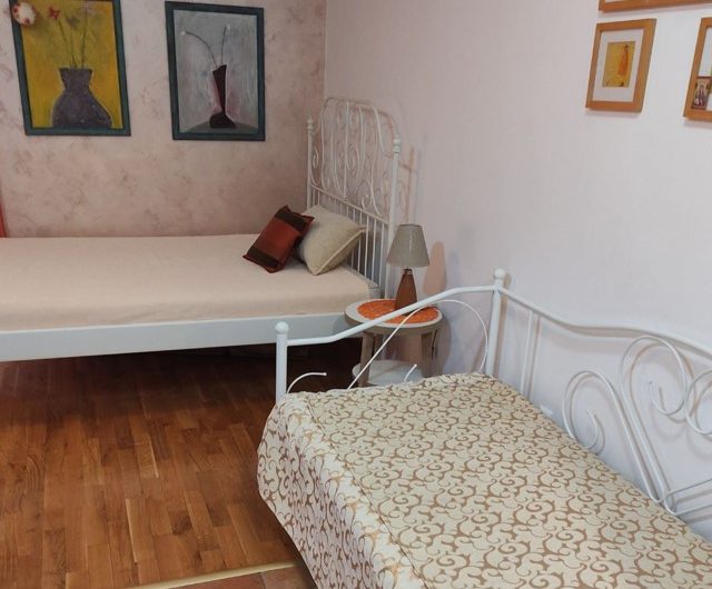 Tiny studio with terrace in Petrovac, 30 m²