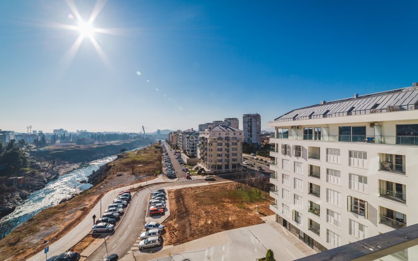 New large three-bedroom apartment in Momišići, 144 m²