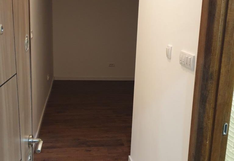 Renovated tiny apartment in centre of Tivat, 33 m²