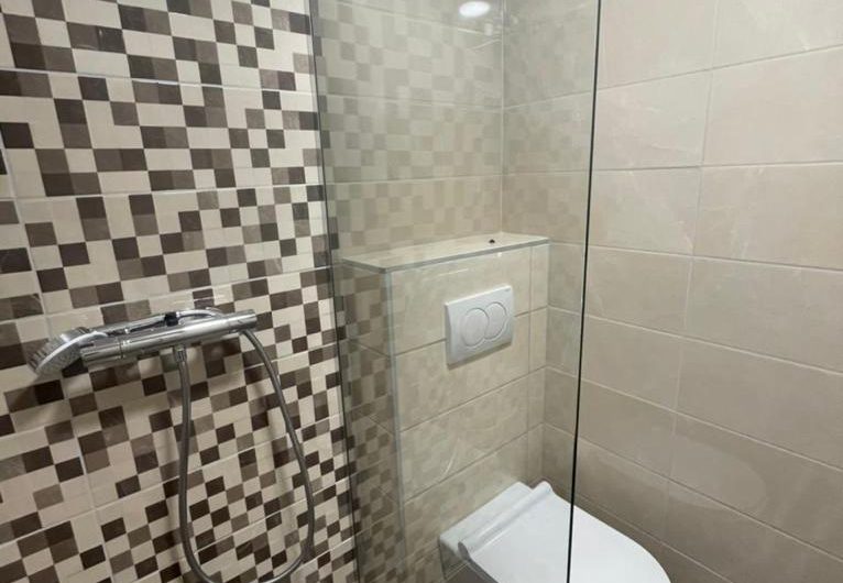 New one-room appartment with seaview in Pržno, 40 m²