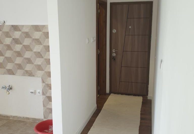 Renovated tiny apartment in centre of Tivat, 33 m²