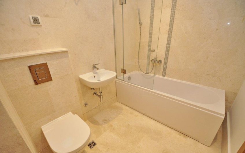 New large penthouse on coast with seaview in Rafailovići, 121 m²
