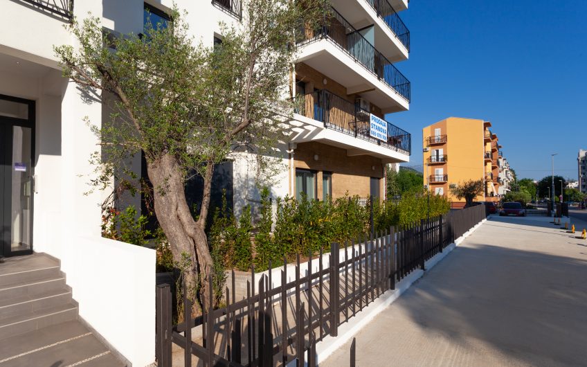 New large three-bedroom apartment in Momišići, 144 m²