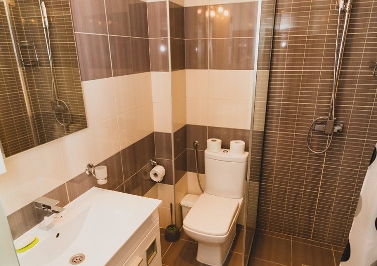Exclusive two-bedroom apartment with seaview and pool on roof in Rafailovići, 59 m²