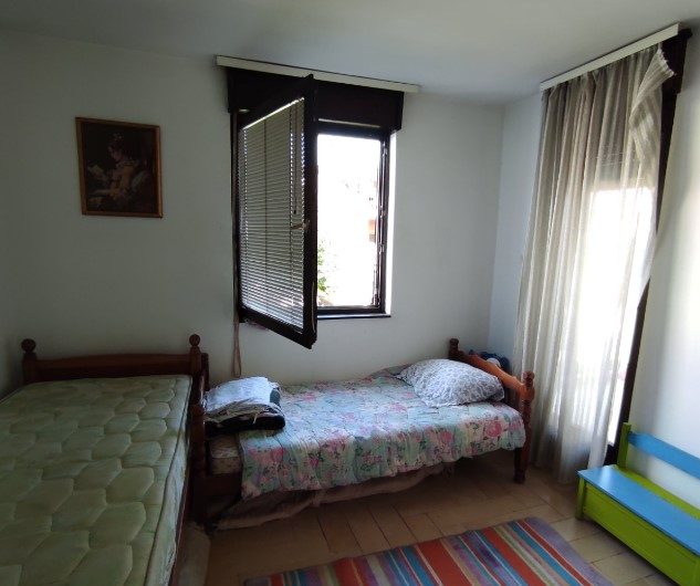 Two-bedroom family apartment with yard in Zabjelo, 79 m²