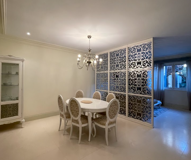 Exclusive large apartment with gym and pool in Porto Montenegro, 104 m²
