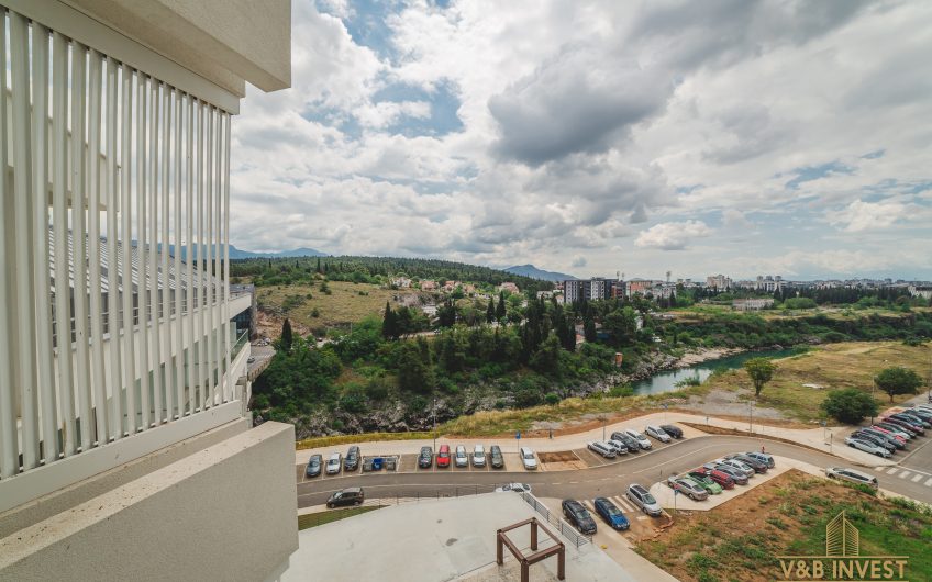 New exclusive large penthouse in Momišići, 343 m²