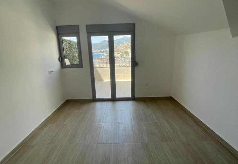 New one-room appartment with seaview in Pržno, 40 m²