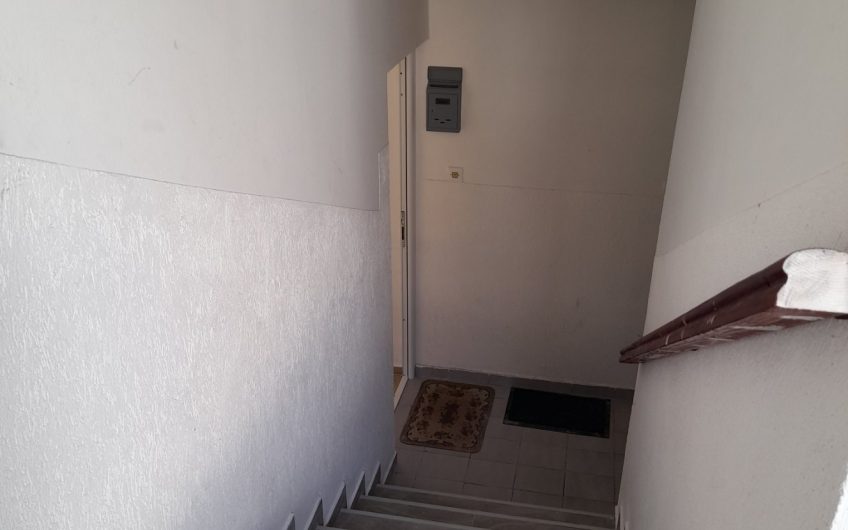Small one-bedroom apartment in Petrovac, 45 m²