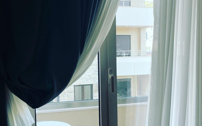 Luxury new studio in Bečići, 29 m²