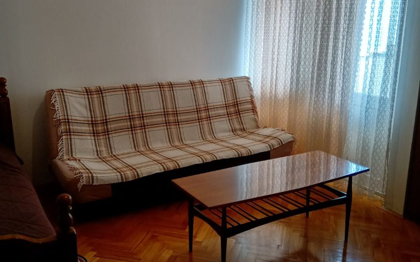 Large two-bedroom apartment with three balconies in center of Bar, 84 m²