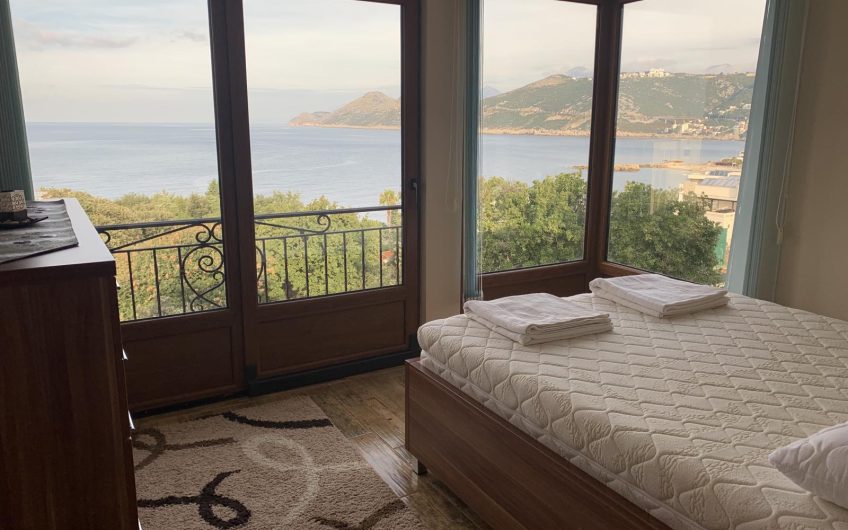 Two-bedroom apartment with seaview in Dobra Voda, 65 m²