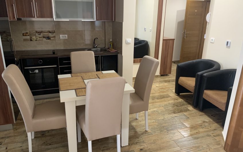 Two-bedroom apartment with seaview in Dobra Voda, 65 m²