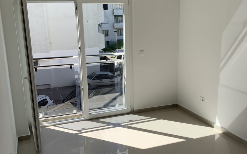 One-bedroom new apartment in center of Bar, 46 m²