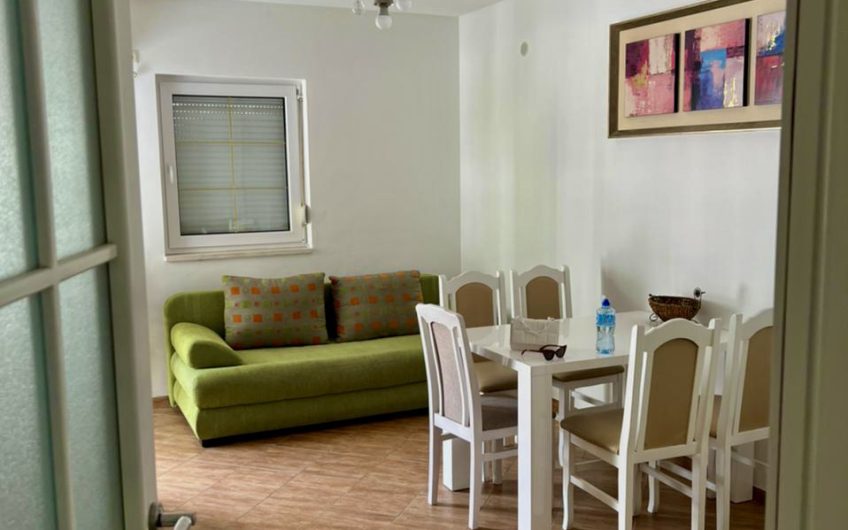 Beautifully furnished one-bedroom apartment in Sutomore, 48 m²