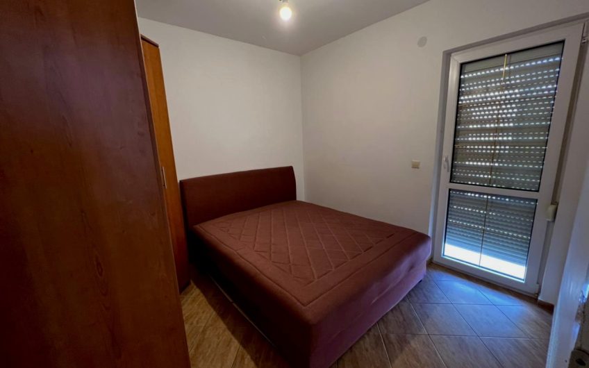 Beautifully furnished one-bedroom apartment in Sutomore, 48 m²