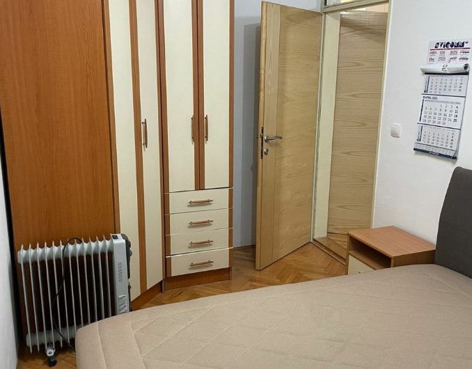 Modest one-room apartment in Petrovac, 49 m²