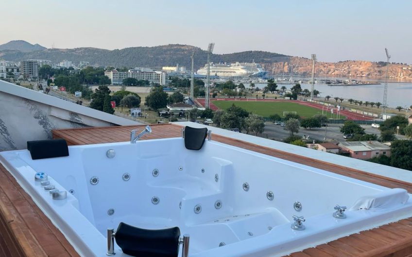 Large penthouse in Šušanj with seaview, jacuzzi and sauna, 144 m²