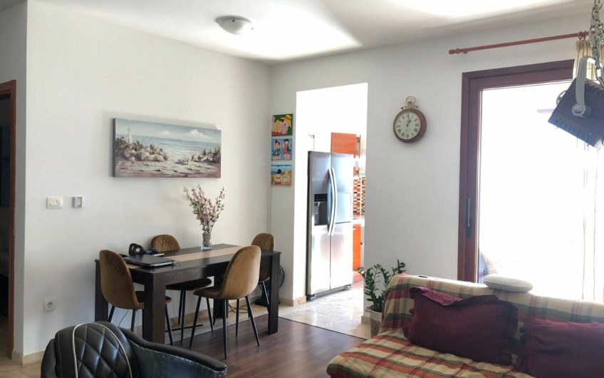 One-bedroom apartment with seaview in Šušanj, 60 m²