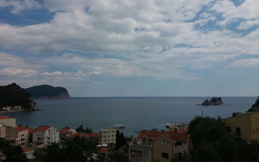 Exclusive penthouse in Petrovac with seaview, 110 m²