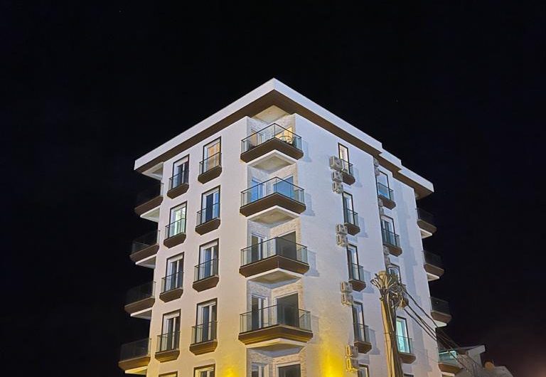 Large penthouse in Šušanj with seaview, jacuzzi and sauna, 144 m²
