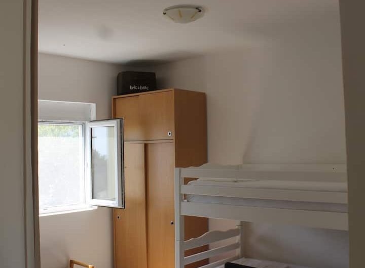 Tiny one-bedroom apartment in Bečići, 34 m²